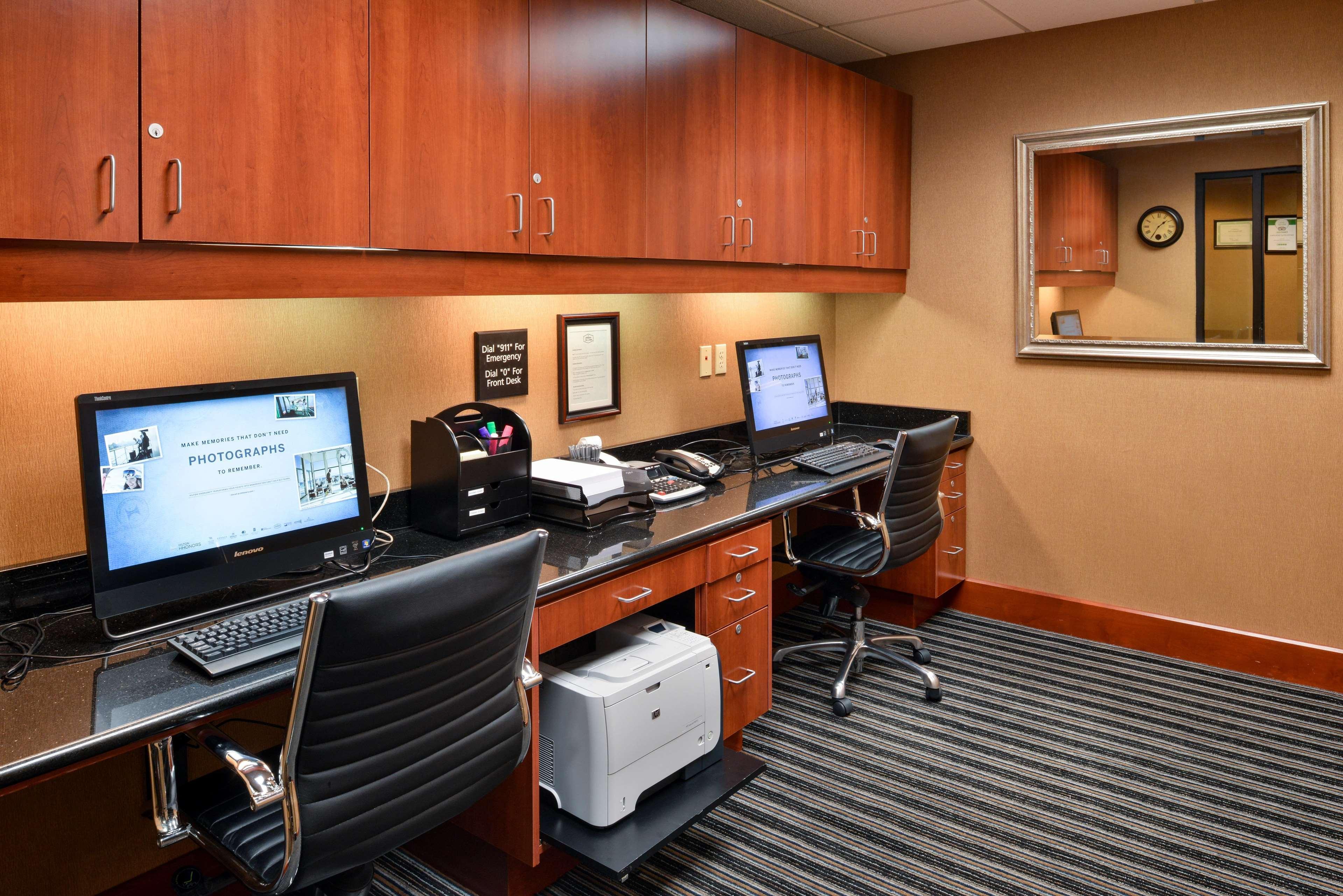 Hampton Inn & Suites Tacoma-Mall Extérieur photo